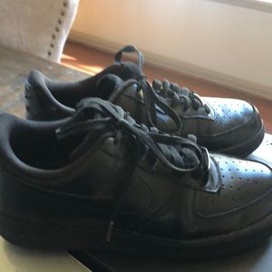 Black Airforce ones